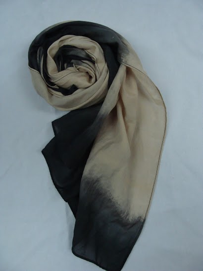 GV 31 44 Silk 56 Cotton Beige Black