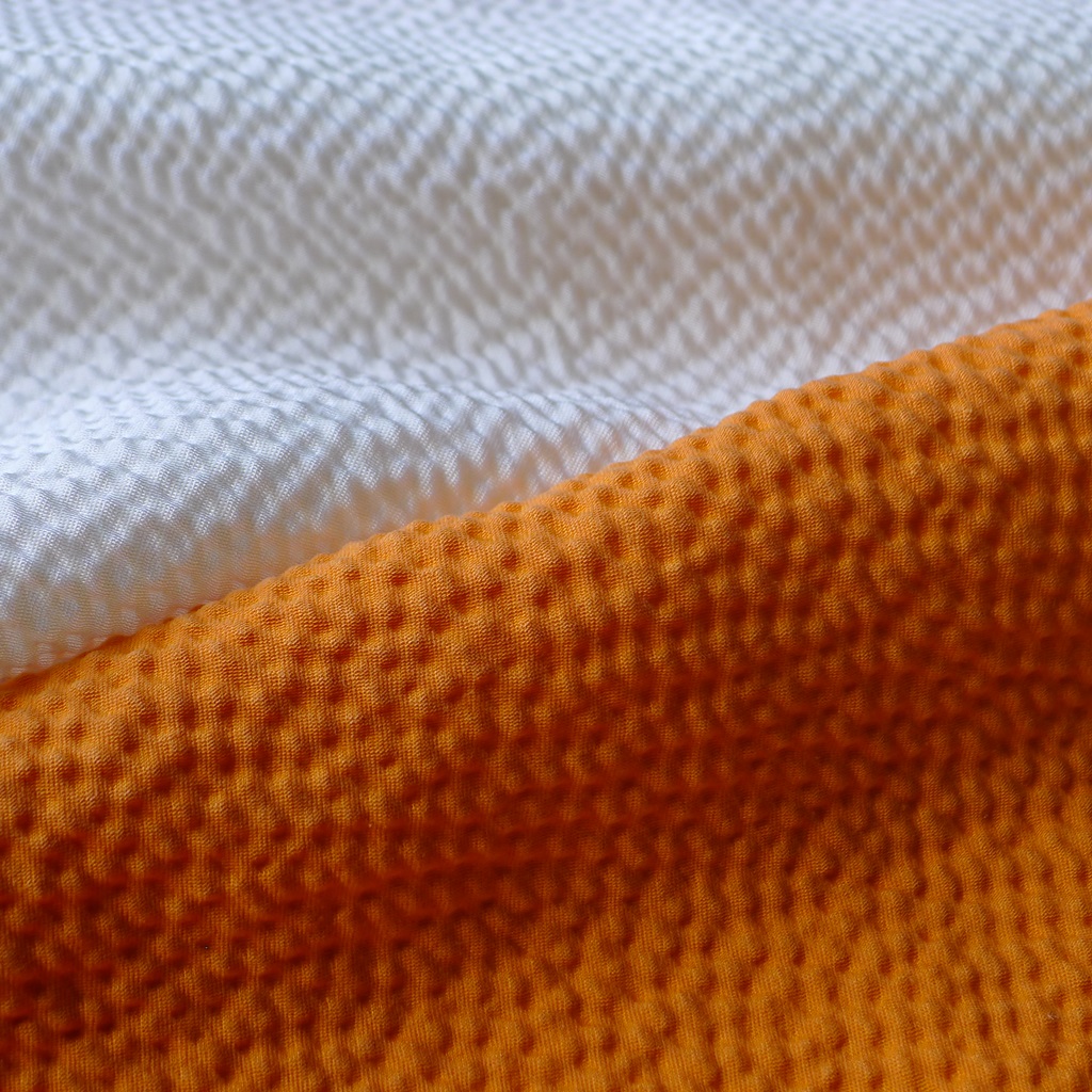 ERI 006 100pSilk